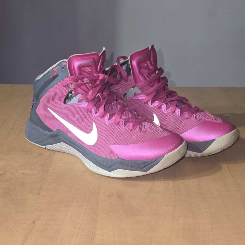 Nike Zoom Hyperquickness Womens Basketball Shoes